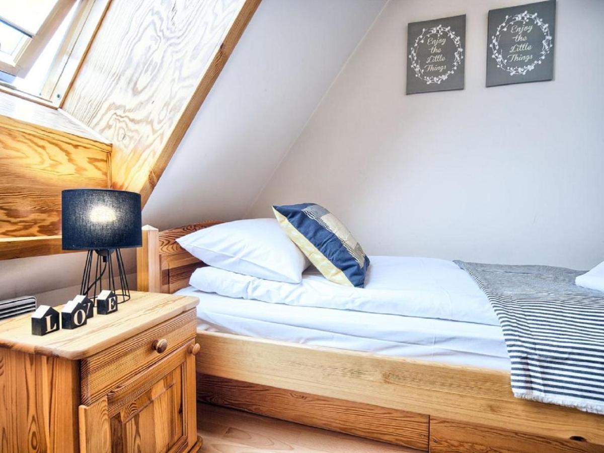 Apart4Sleepers Apartament Dwupoziomowy Pardalowka Zakopane Luaran gambar